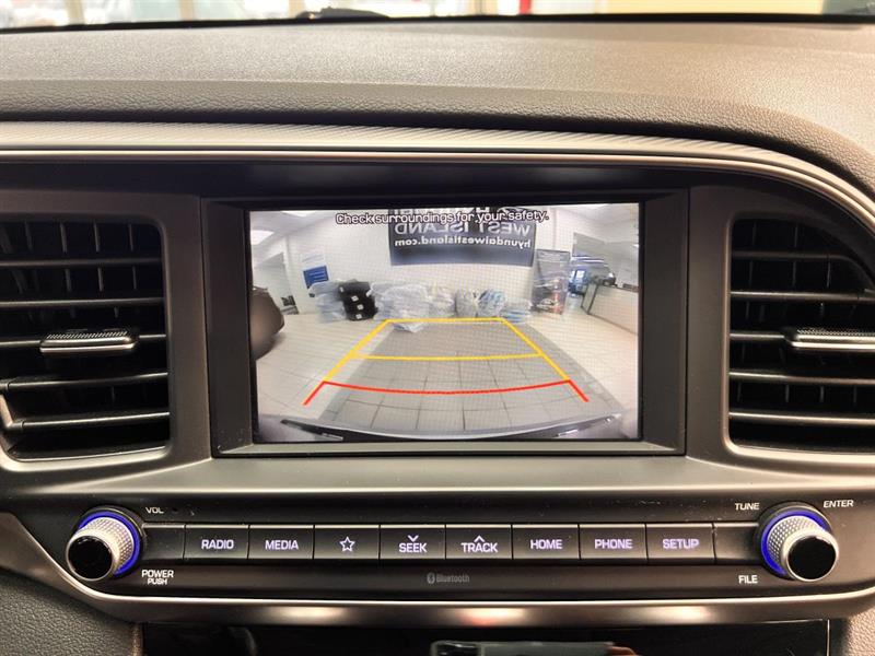 hyundai Elantra 2020 - 22