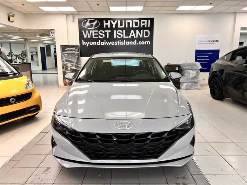 hyundai Elantra 2022 - 2