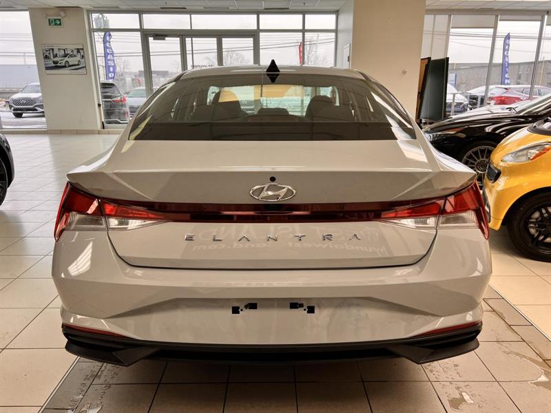hyundai Elantra 2022 - 6