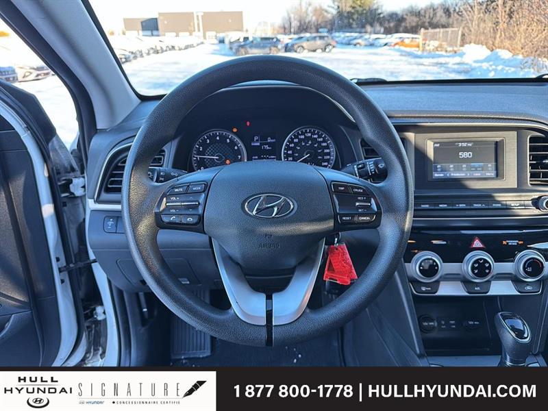 hyundai Elantra 2019 - 12