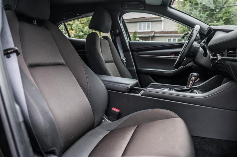 mazda Mazda3 Sport 2023 - 31