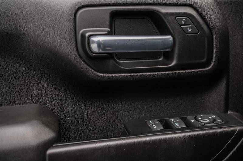 chevrolet Silverado 1500 2022 - 11