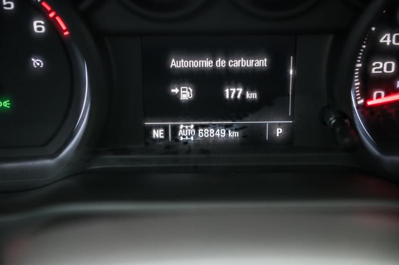 chevrolet Silverado 1500 2022 - 18