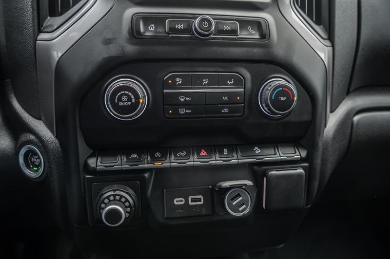 chevrolet Silverado 1500 2022 - 21