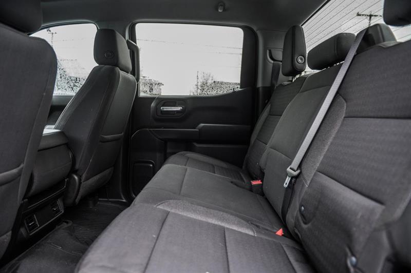 chevrolet Silverado 1500 2022 - 25