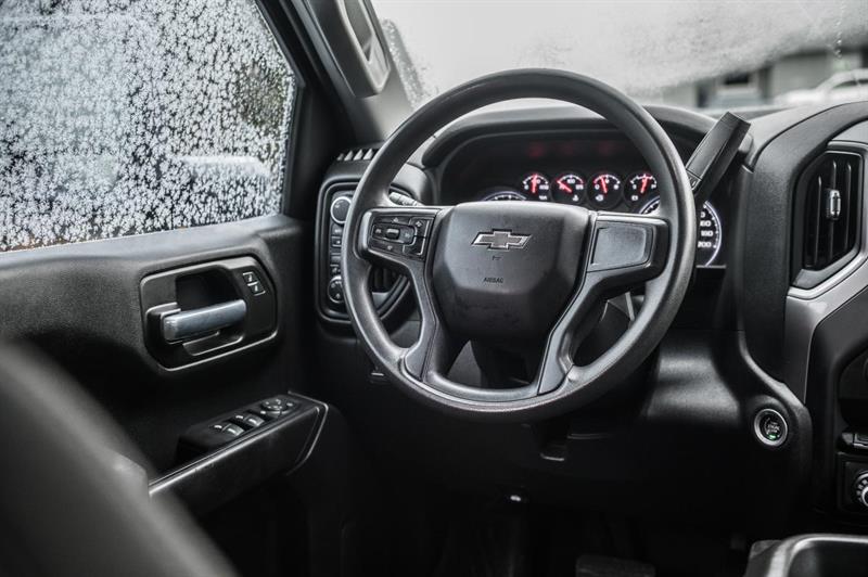 chevrolet Silverado 1500 2022 - 27