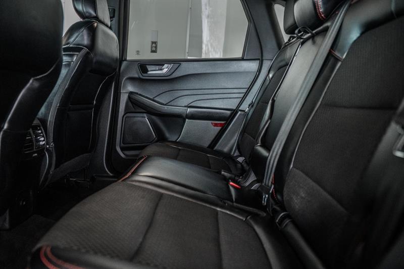 ford Escape 2023 - 26