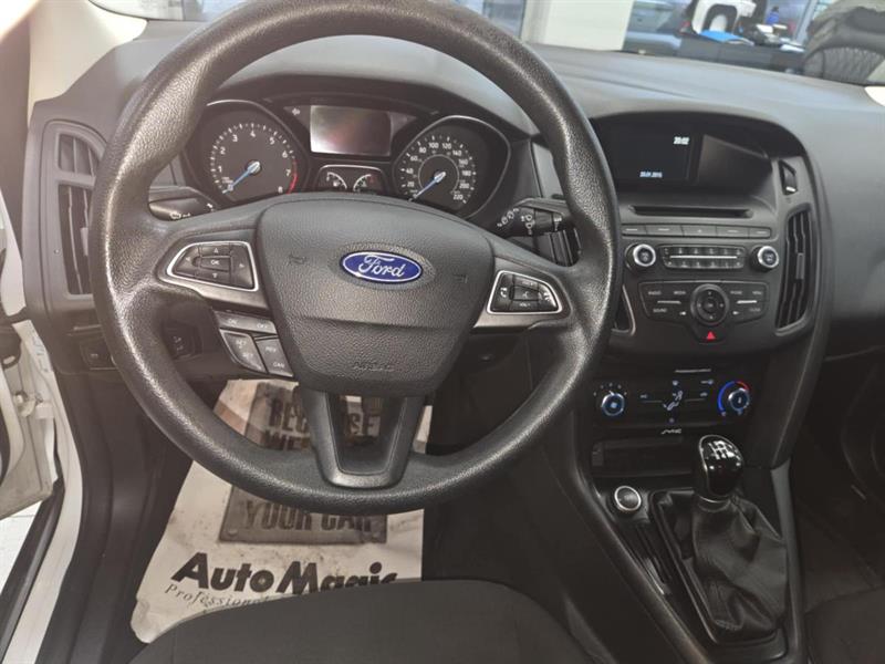 ford Focus 2015 - 8