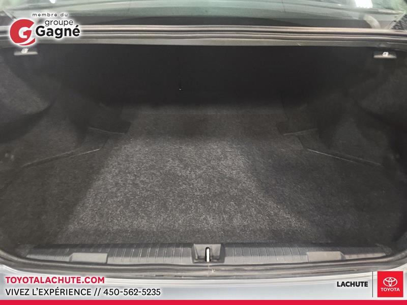 subaru Legacy 2020 - 6