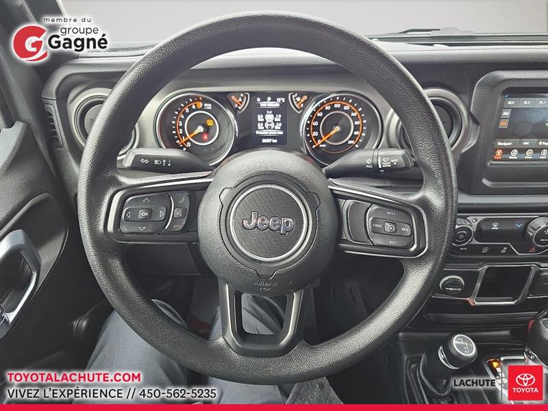 jeep Wrangler 2022 - 13