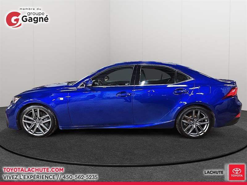 lexus IS 300 2018 - 5