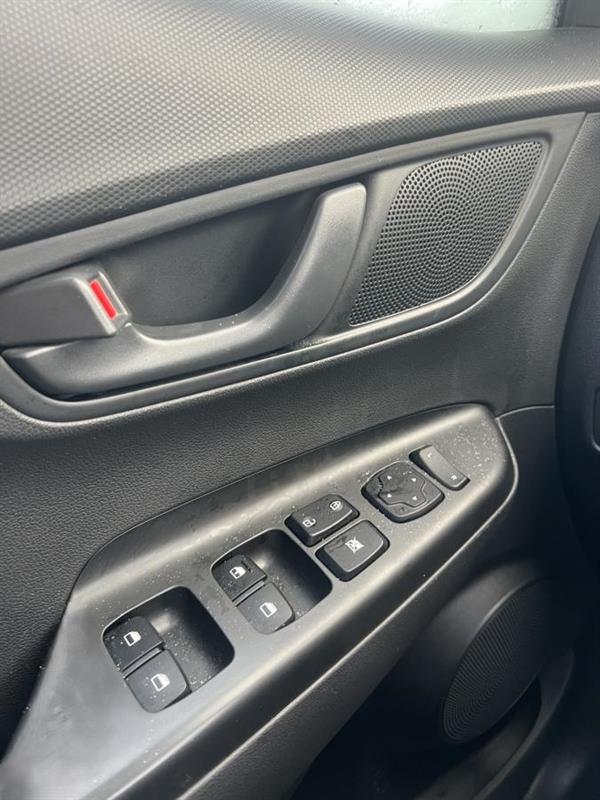 hyundai Kona 2023 - 17