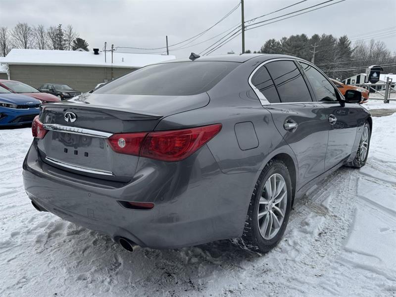 infiniti Q50 2015 - 9