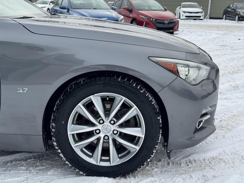 infiniti Q50 2015 - 11