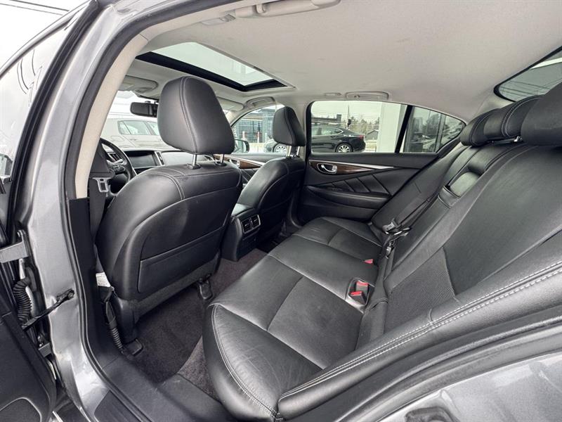 infiniti Q50 2015 - 25