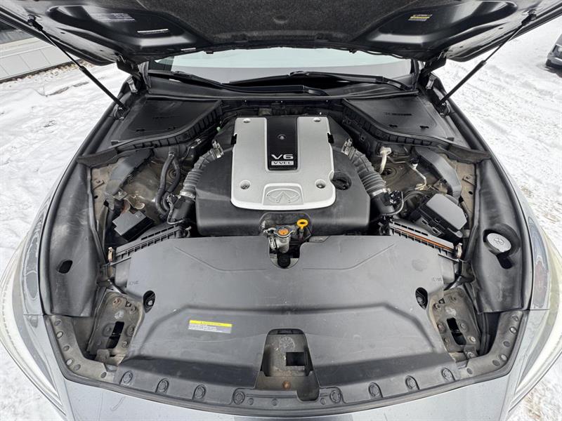 infiniti Q50 2015 - 32