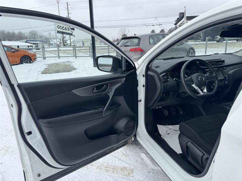 nissan Qashqai 2021 - 12