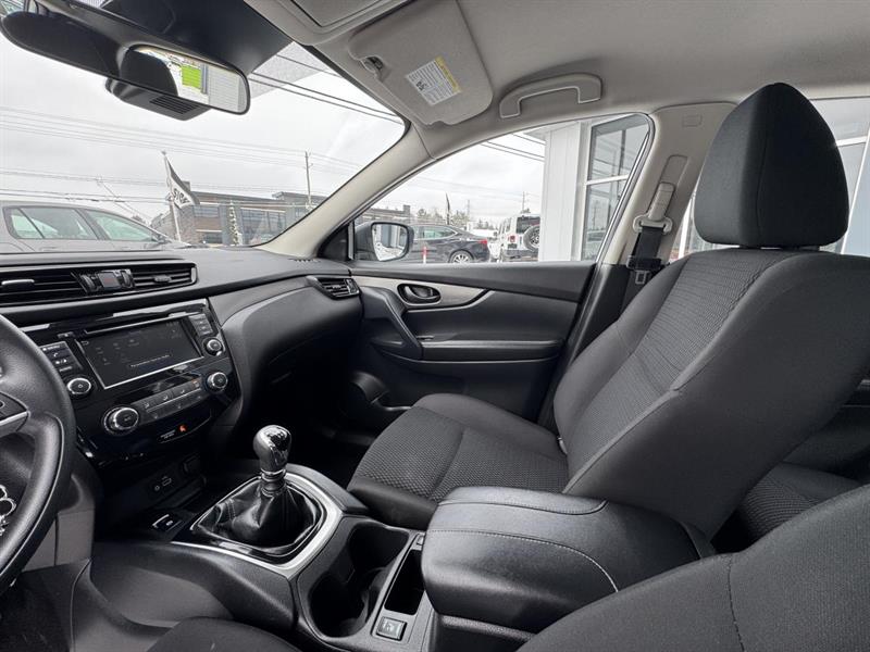 nissan Qashqai 2021 - 16