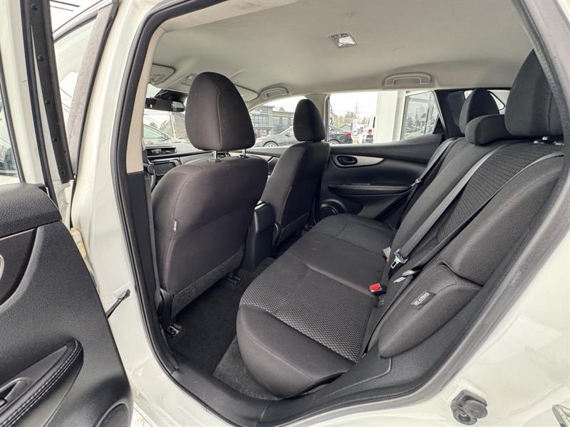 nissan Qashqai 2021 - 23