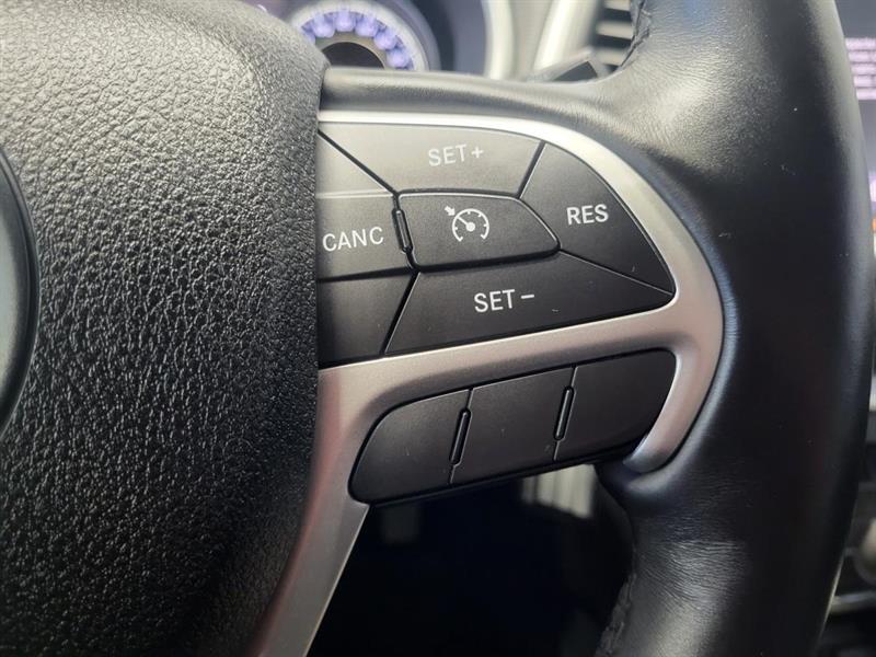 jeep Cherokee 2015 - 21