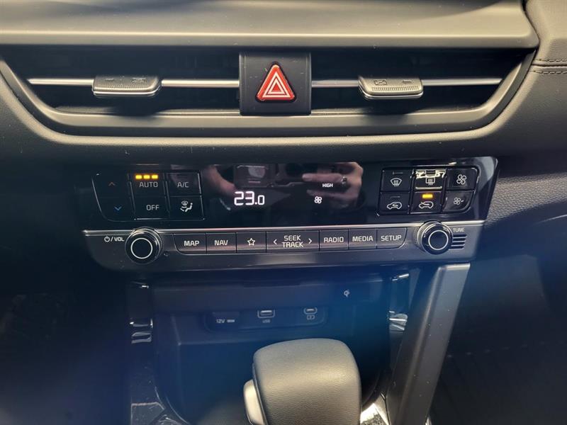 kia Seltos 2024 - 27