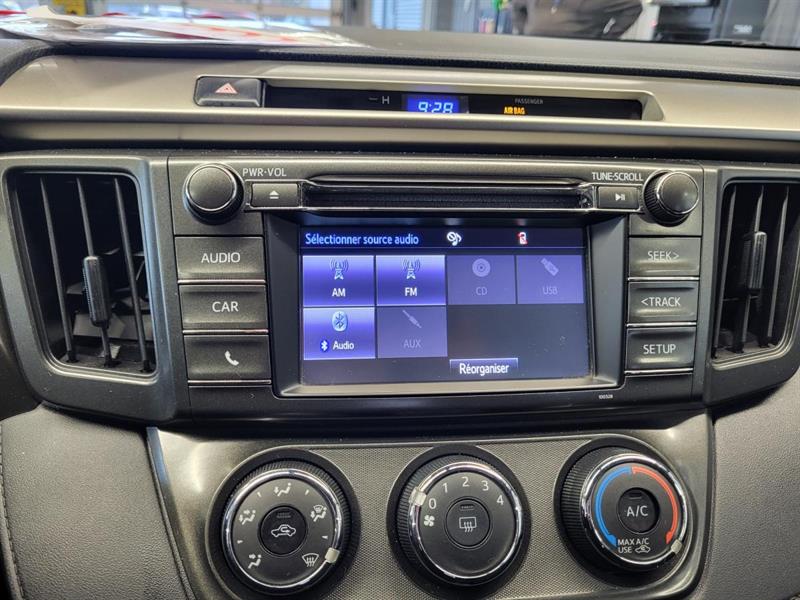 toyota RAV4 2015 - 24