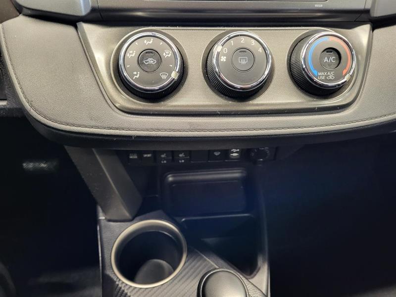 toyota RAV4 2015 - 25