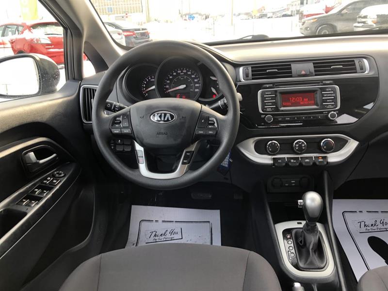 kia Rio 2016 - 13
