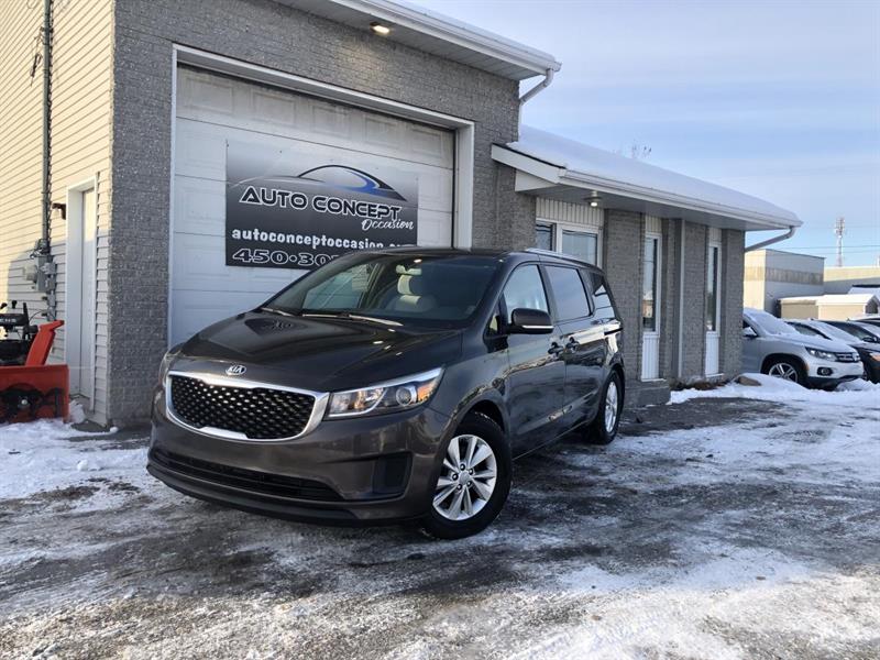 kia Sedona 2016