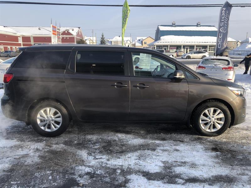 kia Sedona 2016 - 6
