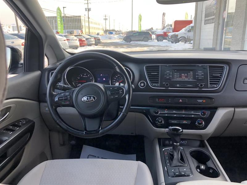 kia Sedona 2016 - 14