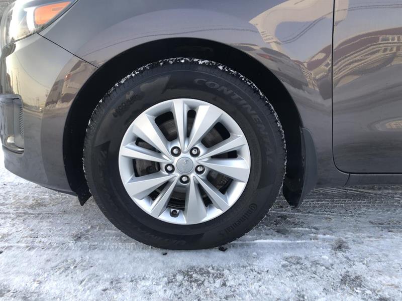kia Sedona 2016 - 17