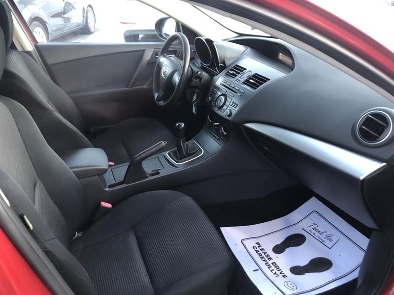 mazda Mazda3 2013 - 11