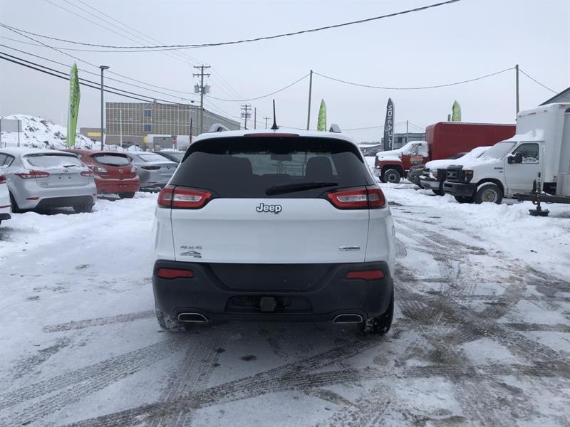 jeep Cherokee 2015 - 8