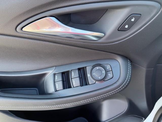 buick Encore GX 2026 - 10