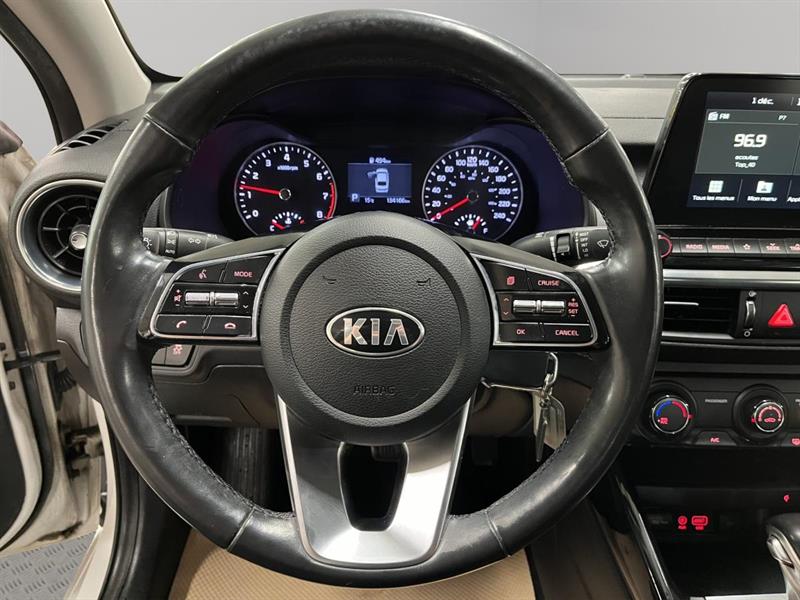 kia Forte 2019 - 11