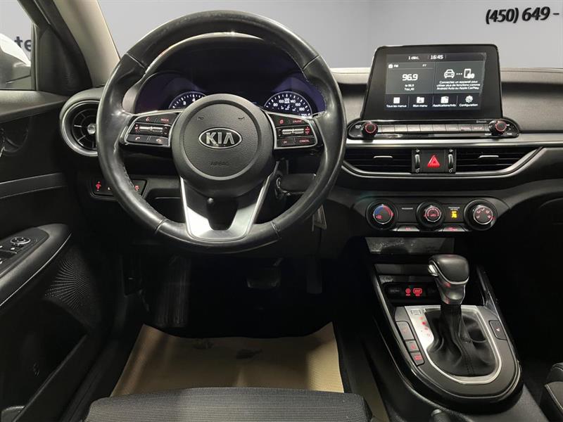 kia Forte 2019 - 13