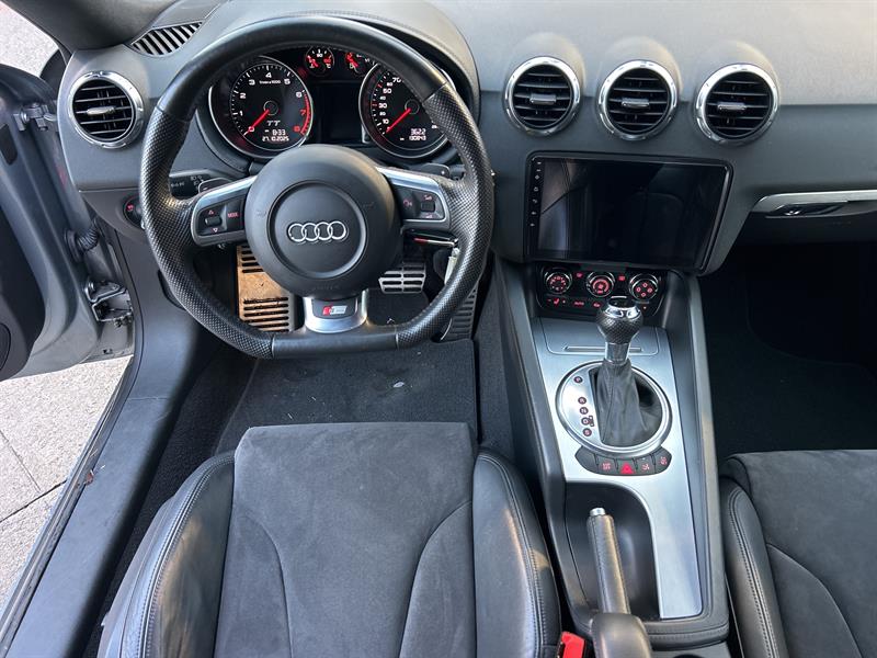 audi TT 2010 - 19
