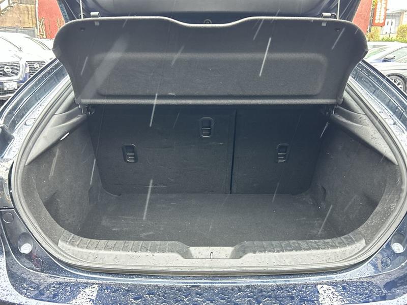 mazda Mazda3 2023 - 31