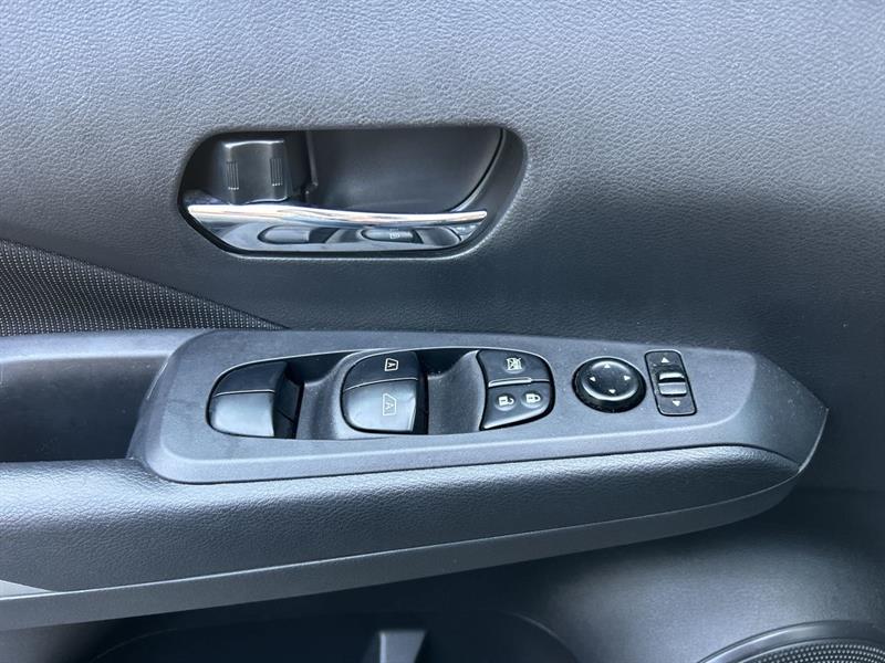 nissan Kicks 2023 - 21