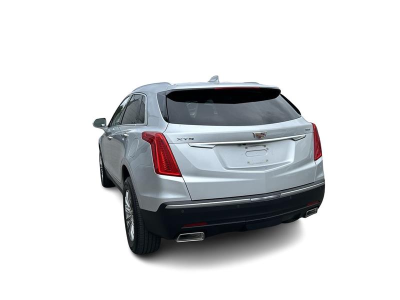 cadillac XT5 2017 - 11