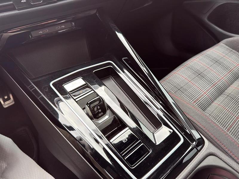 volkswagen Golf GTI 2023 - 19