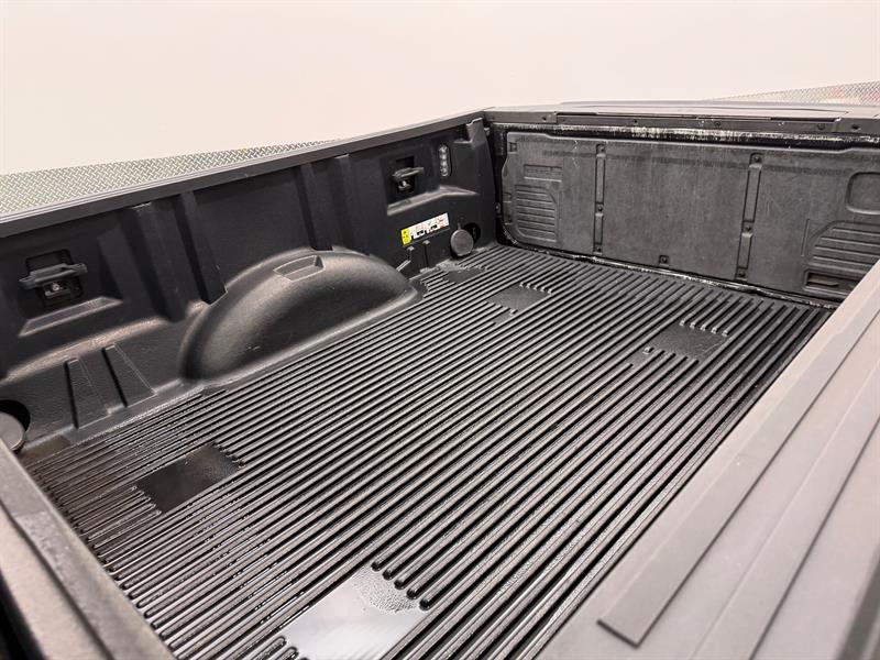 ford F-150 2022 - 28