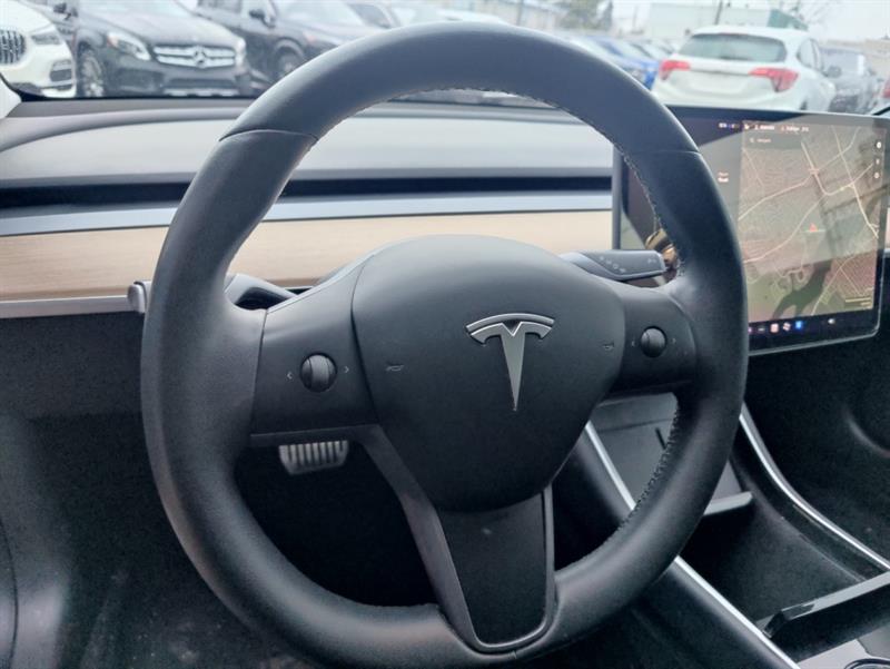 tesla Model 3 2020 - 10
