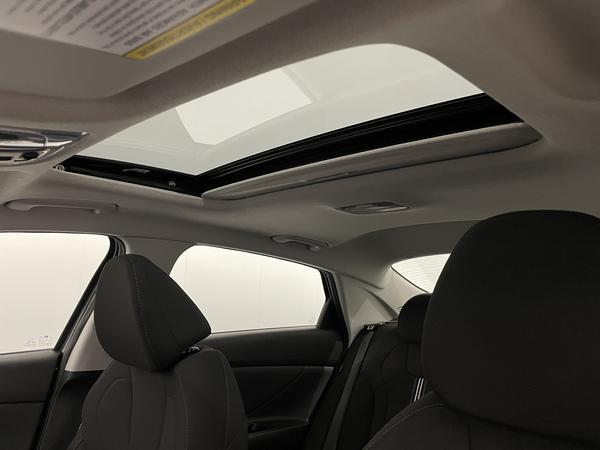 hyundai Elantra 2025 - 24