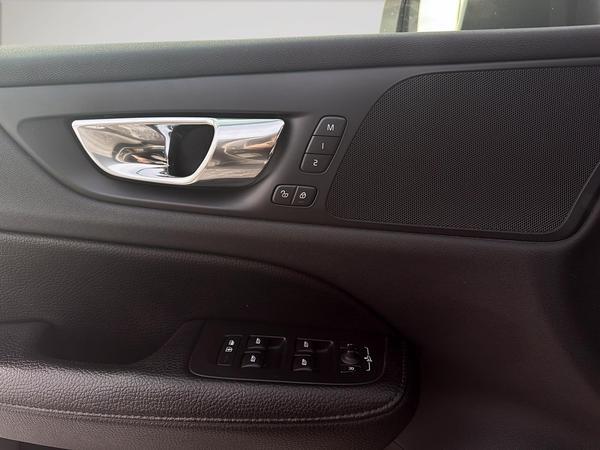 volvo V60 Cross Country 2020 - 16