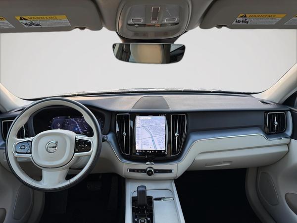 volvo XC60 2023 - 12