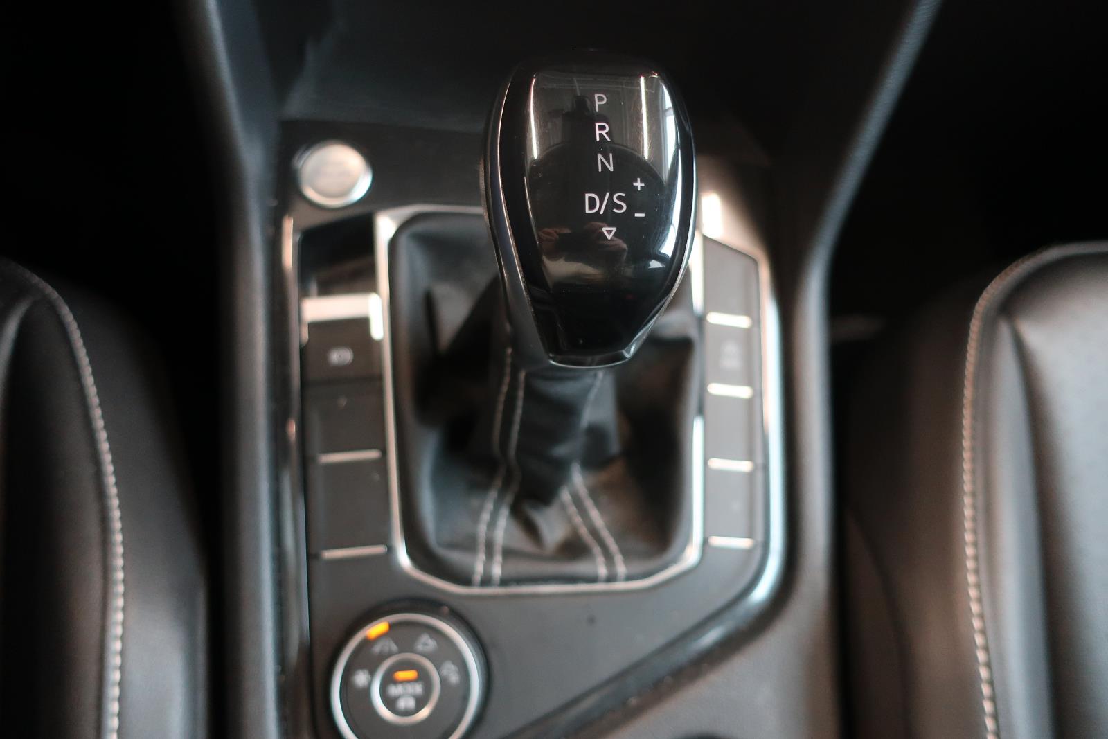 volkswagen Tiguan 2022 - 14