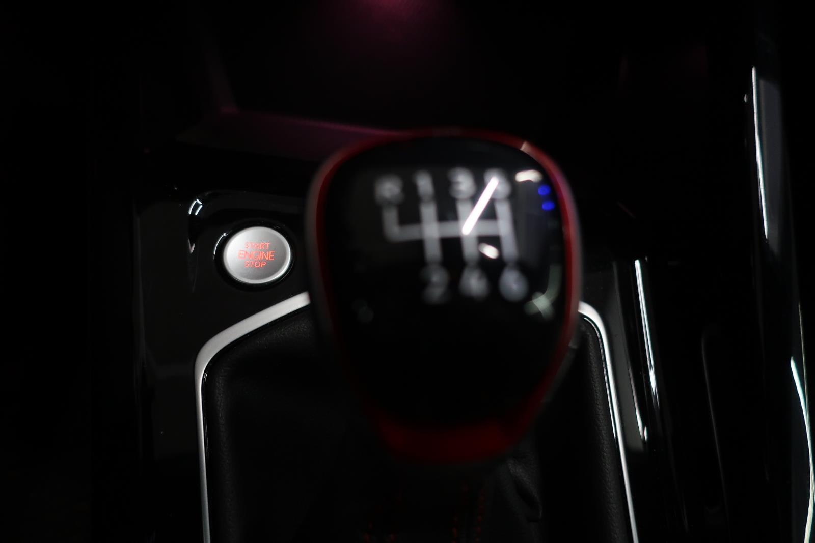 volkswagen Golf GTI 2024 - 18