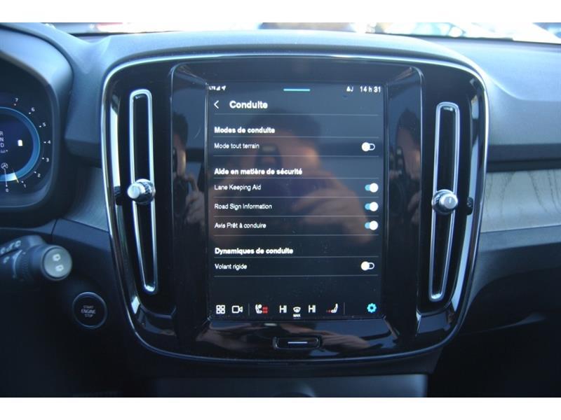 volvo XC40 2023 - 19